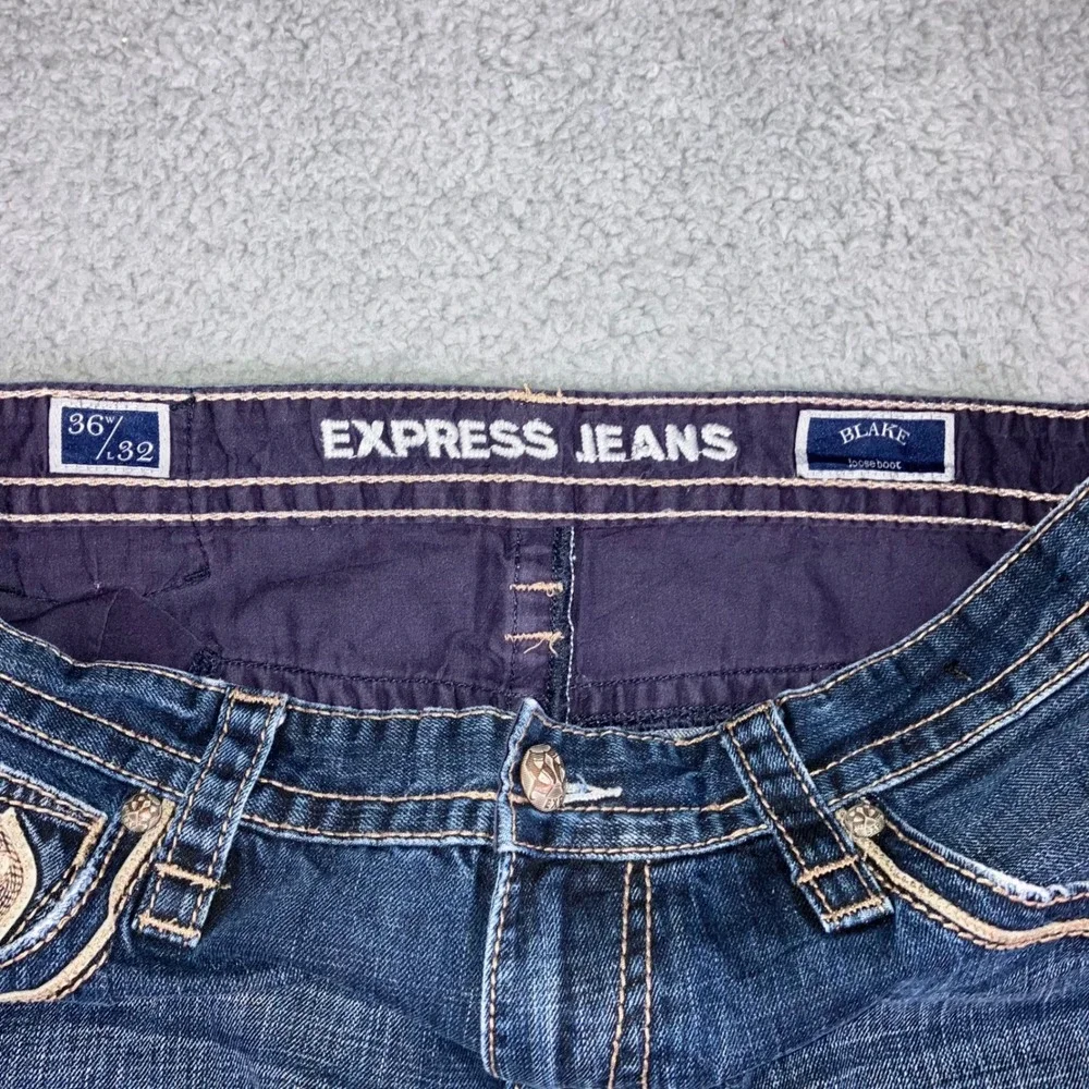 Express Jeans Blake Men 36x32 Loose Boot Leg‎ Embroidered Y2K Thick Stitch 36x29